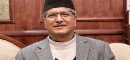 प्रधानमन्त्री प्रचण्डको सल्लाहकारबाट गजुरेलले दिए राजीनामा