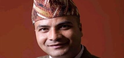 प्रभु बैंकका डेपुटी सीइओ न्यौपाने पक्राउ