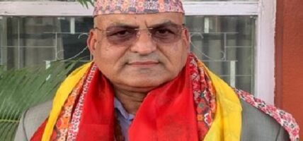 परमादेशबाट मुख्यमन्त्री नियुक्त हुँदै सुरेन्द्रराज पाण्डे