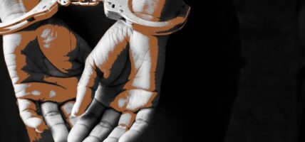 भरुवा बन्दुकसहित दुई जना पक्राउ