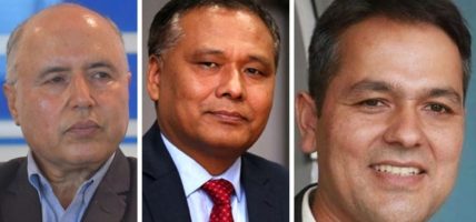 मन्त्रिपरिषद्‍मा तीन मन्त्री छानिए
