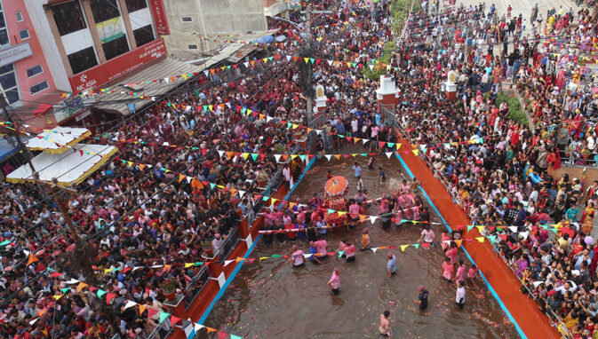 टोखामा मनाइयो बिस्का : जात्रा टोखामा मनाइयो बिस्का : जात्रा