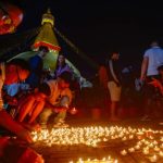 भोटेकोशी बाढीमा ज्यान गुमाएकाको सम्झनामा बौद्धमा दीप प्रज्वलन